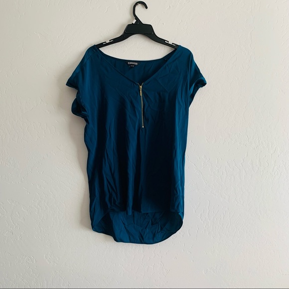 Express Tops - Express blue blouse short sleeve with gold zipper large
